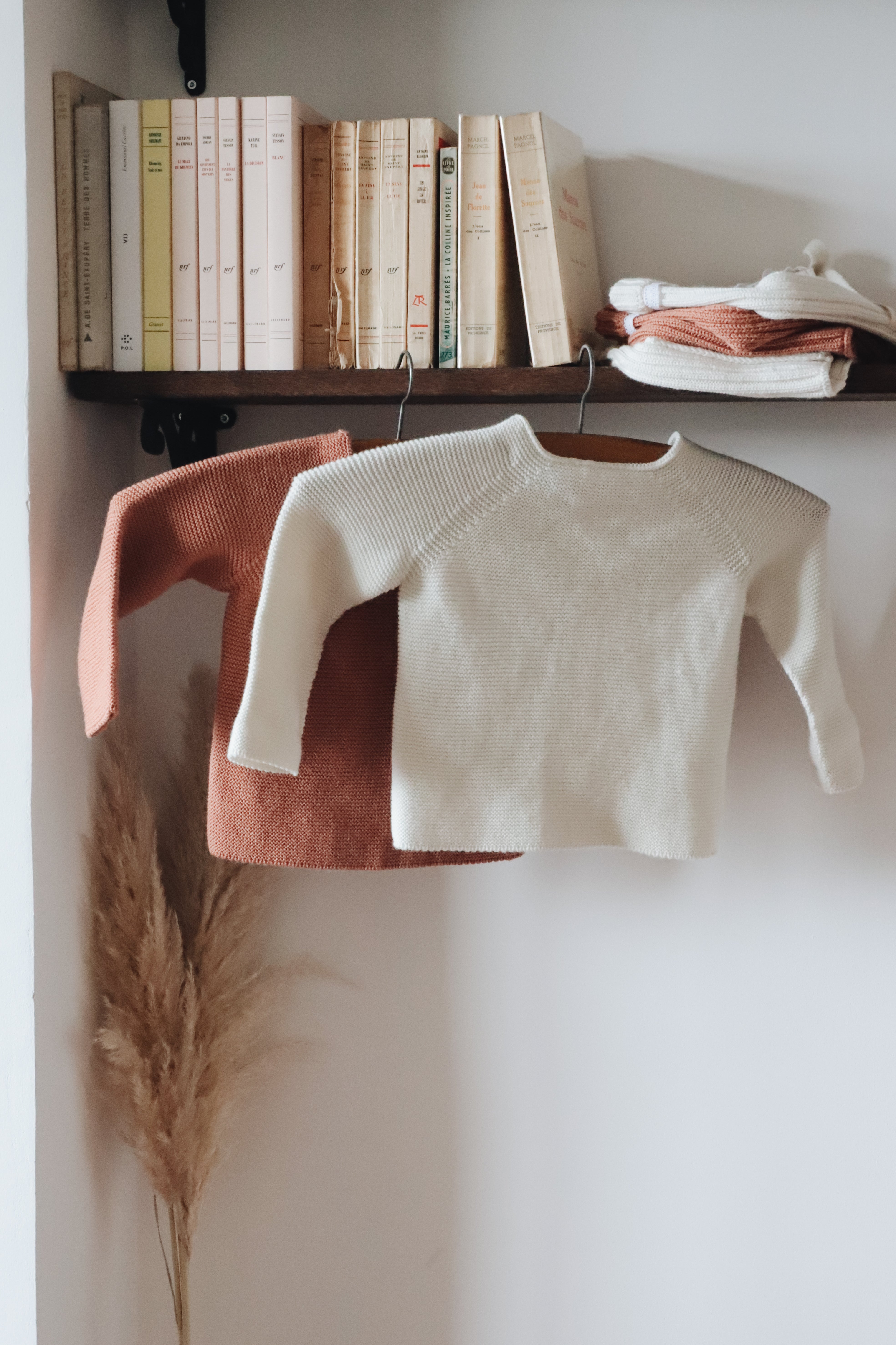 Brassière bébé laine EDGAR crème - tricotée en France