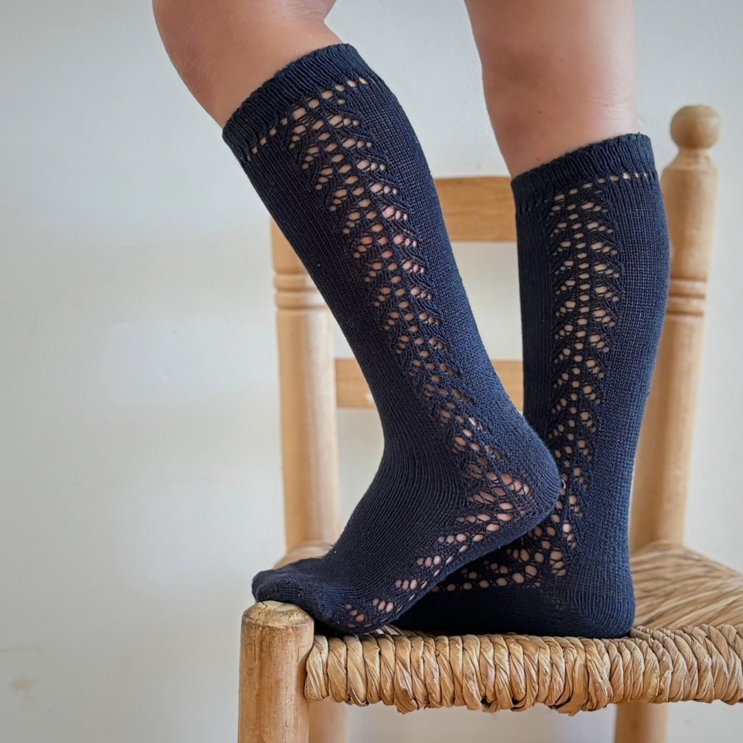 Chaussettes hautes ajourées bleu marine