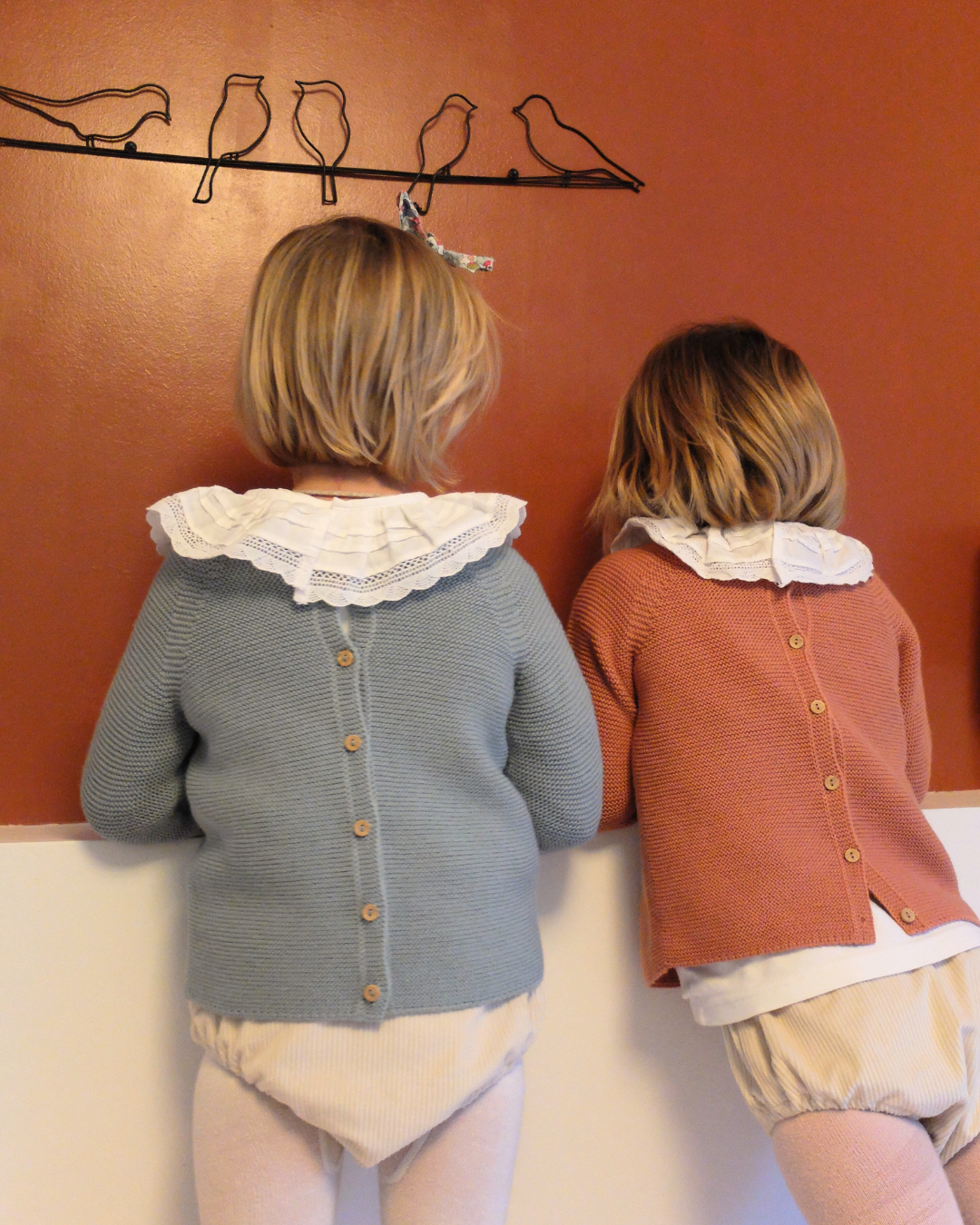 Brassière bébé laine EDGAR sauge - tricotée en France