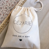 Trousseau-naissance-bebe-pochon-coton-kids-are-a-gift