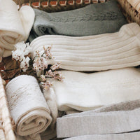 Chaussettes hautes ajourées, couleur lin