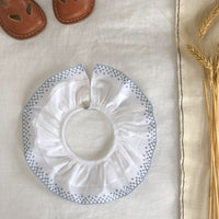 Col-seville-broderie-festonne-gris